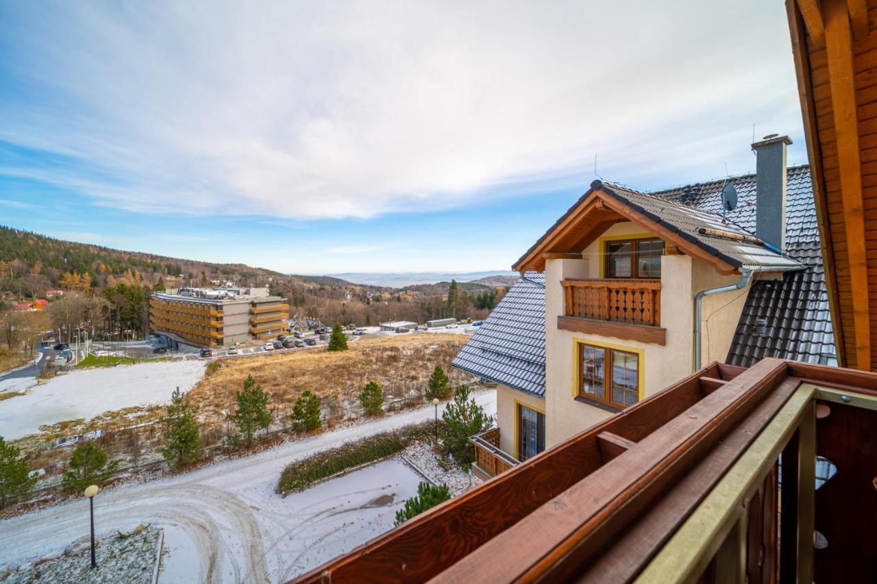 Trevilles Apartamenty Mountain View شكلارسكا بوريبا المظهر الخارجي الصورة